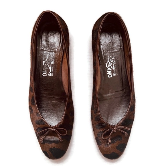 🐆Ferragamo🐆 Cheetah Calf Hair Flats 9.5 - Picture 1 of 10